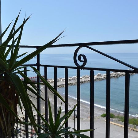 B&B Fronte Del Mare Salerno Eksteriør billede